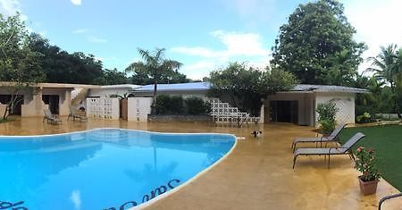 Hotel San San Tropez Port Antonio Esterno foto
